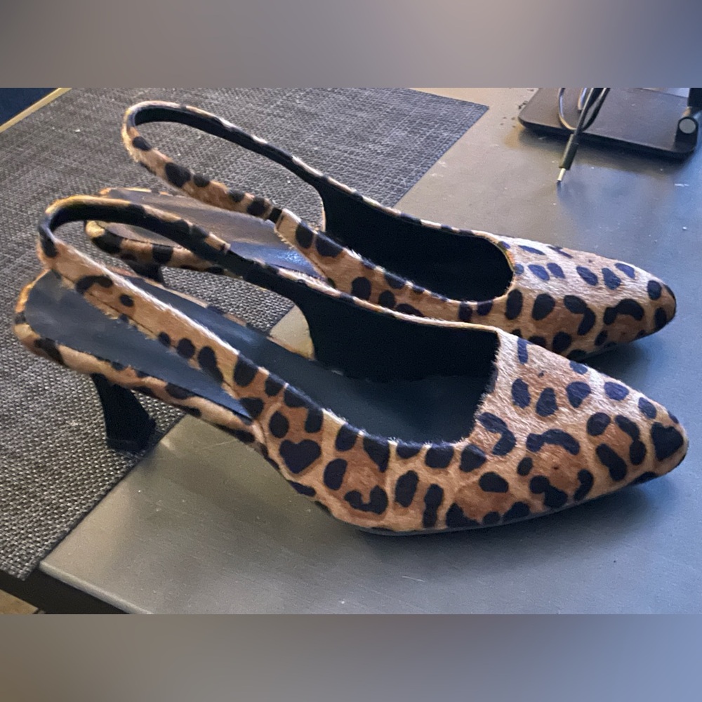 Leopard Print Slingback Heels - Picture 3 of 3